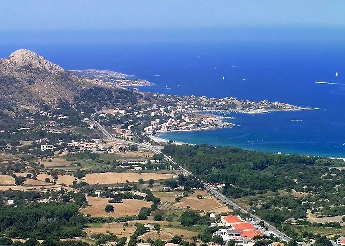 équipé De 27m2, à 100m De La Mer, Et 500m Des Commerces Appartamento Algajola (Corsica)